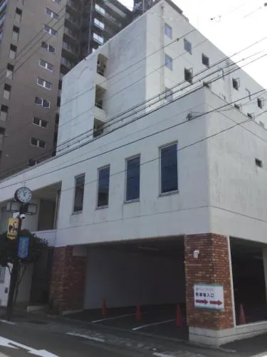 Orange Hotel - Image 1