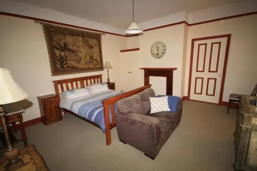 Grange Apartments - Image 1