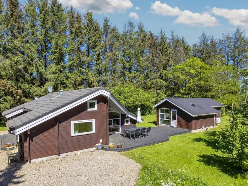 4 Star Holiday Home in Spottrup - Image 1