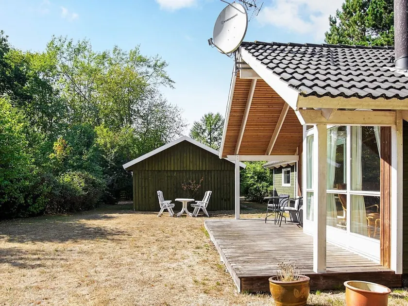 6 person holiday home in Vig - Image 1