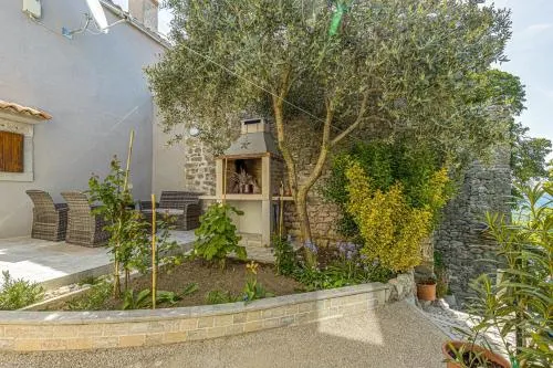 Apartments Petina - Image 1