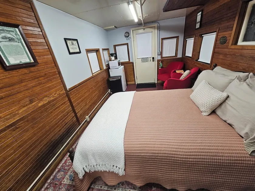 Caboose Inn - Image 1