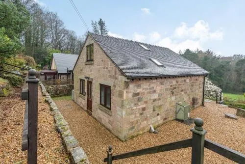 Hurst Cottage - Image 1