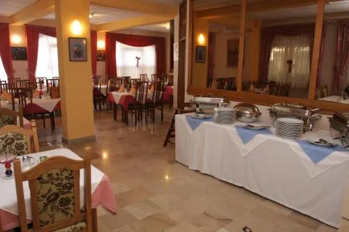 Hotel Makarska - Image 1
