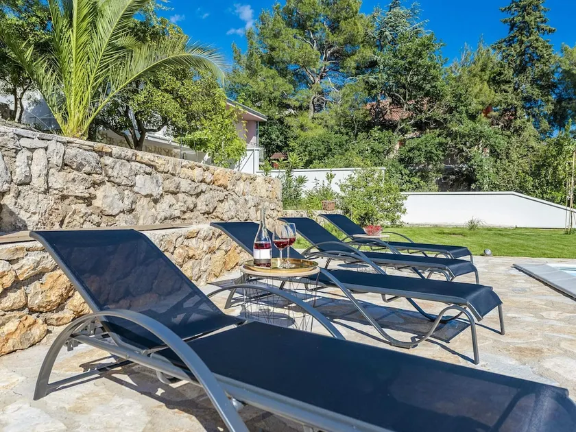 Maslenica Pool Villa With Charm - Image 1