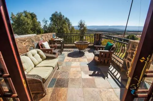 Sable Ranch Hiking & Overnight Accommodation - Image 1