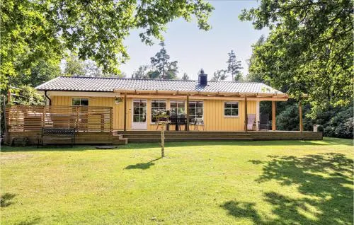 Stunning Home In rkelljunga With Kitchen - Image 1
