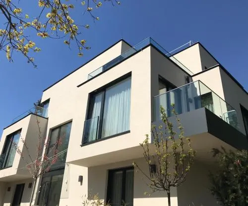Premium Green Apartments Vienna - Image 1