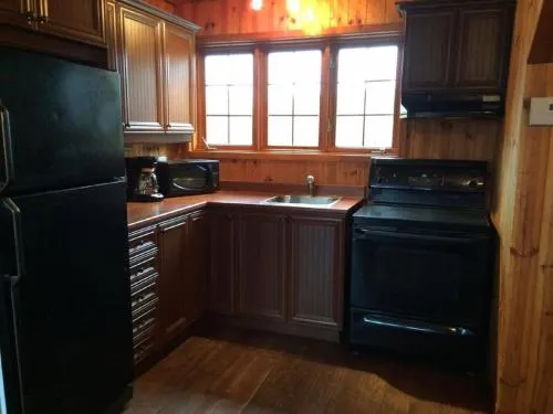 Le Chalet - Image 1