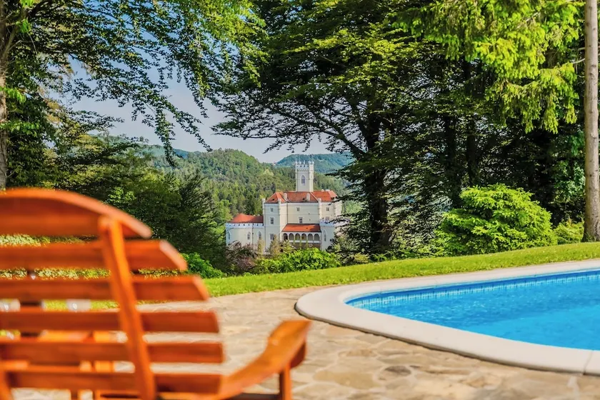 Castle View Haven With Wellness And Pool - Image 1