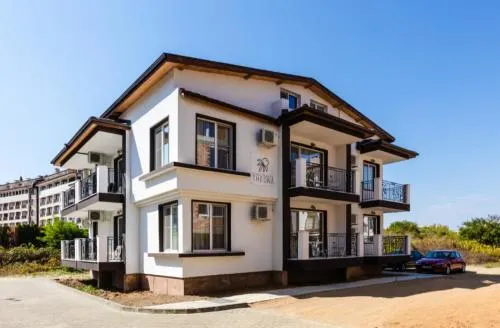 Guest House Theona - Image 1