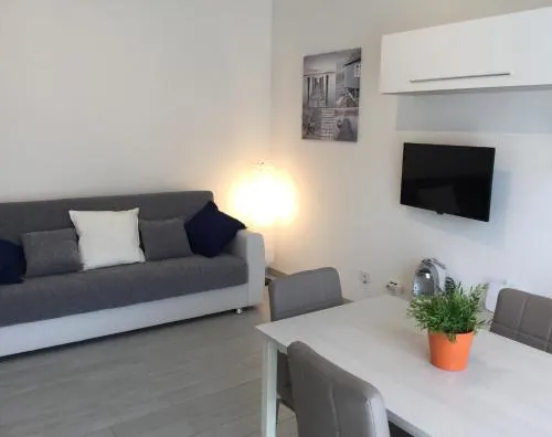 Elite19 Apartment - Image 1