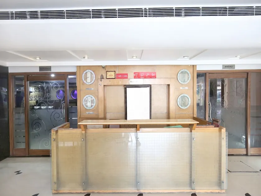 Hotel O by OYO Aaditya Continental - Image 1