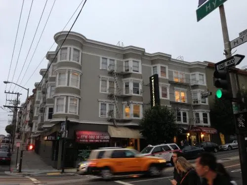 Cable Car Hotel - Image 1