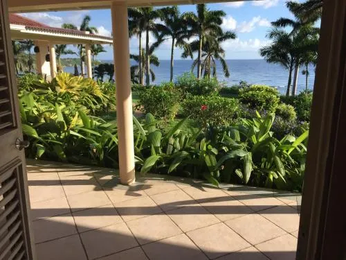 Coral Hill - Image 1