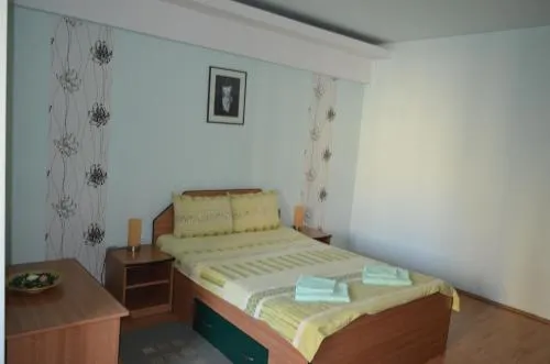 Cristal Accommodation - Image 1