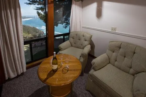 Ragged Point Inn - Image 1
