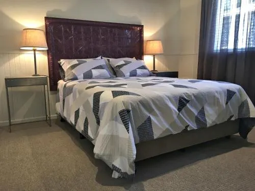 Silverwood House - Image 1