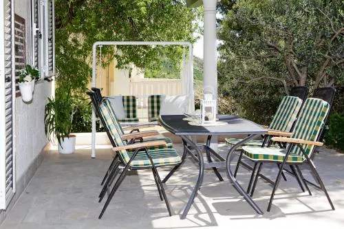 Apartments Villa Adria Bol - Image 1