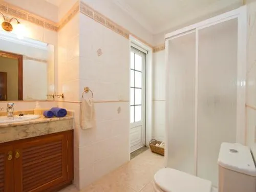 Villa Joanne 4 Bedroom villa WiFi and Air conditioning Perfect for families - Image 1