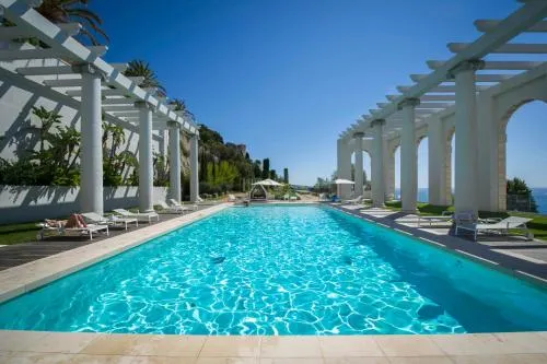 Luxury Apartment Palais Maeterlinck - Image 1