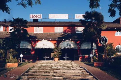 Hotel Le Cardinal Bastiglia - Image 1