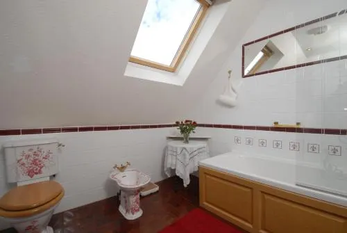 Iwood B&B - Image 1