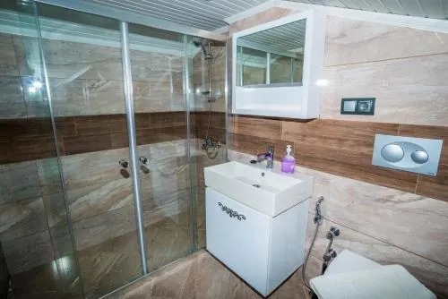 Tala Villa 3 - Image 1