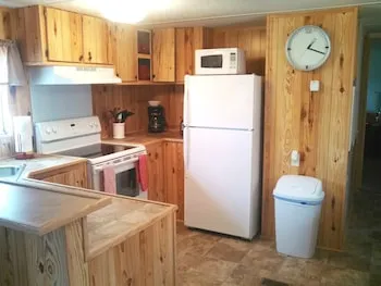 Happy Suites at Happy Acres - Image 1
