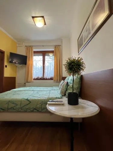 Bai Panzió - Image 1