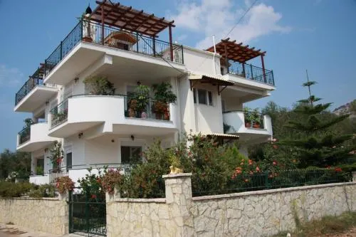 Efi & Zoi Apartments - Image 1