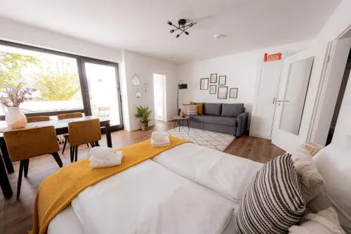 Come4Stay Passau - Apartment Seidenhof I voll ausgestattete Küche I Balkon I Badezimmer - Image 1