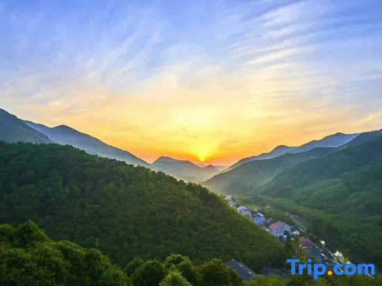 Tingxi - Image 1
