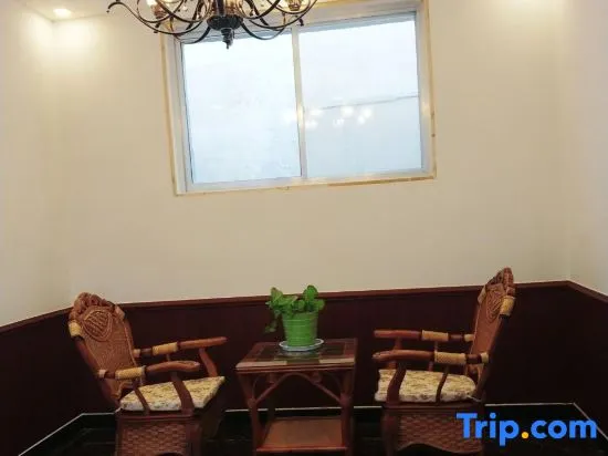 Ningyue Hotel - Image 1