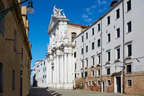 Residenza Universitaria Gesuiti - Image 1