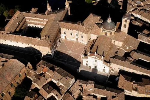 Guest House Domus Urbino - Image 1