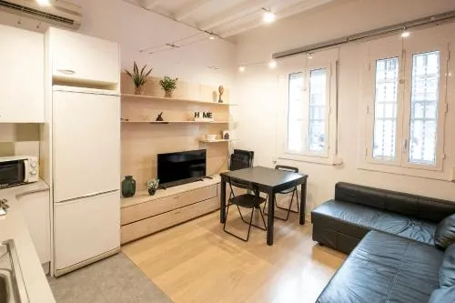 Nice apartment in Sants - Image 1