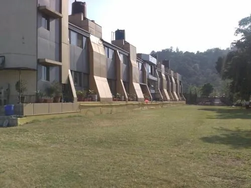 Hotel Savshanti Lake Resort - Image 1