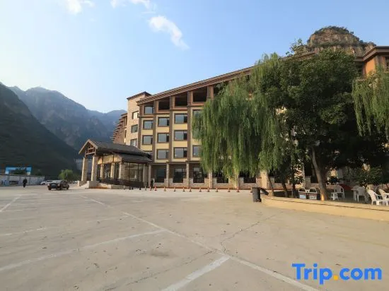 Langyashan Zhongkai Grand Hotel - Image 1