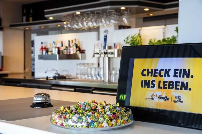 [BEE]VILLAGE MESSEHOTEL HANNOVER-LAATZEN - Image 1