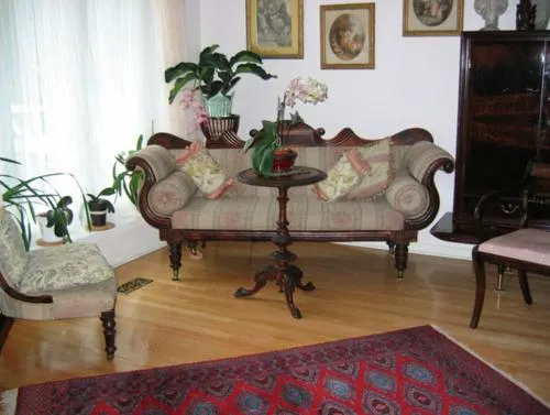 Dorchester House Bed And Breakfast - Image 1