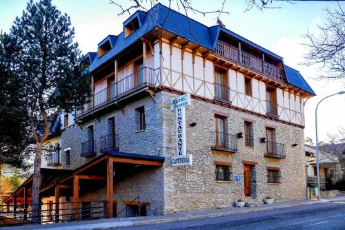 Hotel Esther - Image 1