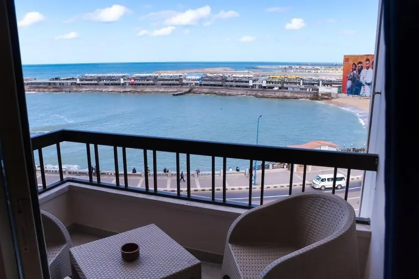 Gleem Luxury Apartments - Image 1