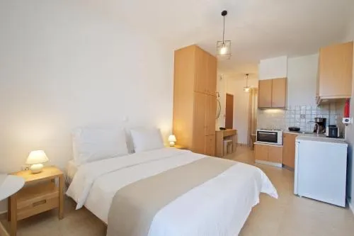 Nefeli Apartments - Image 1