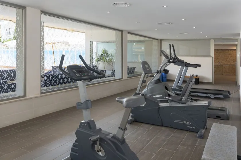 Seramar Sunna Park Hotel & Apartments - Image 1