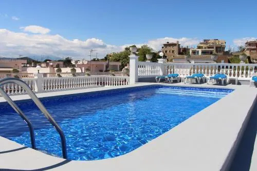 Apartamentos Las Américas - Image 1