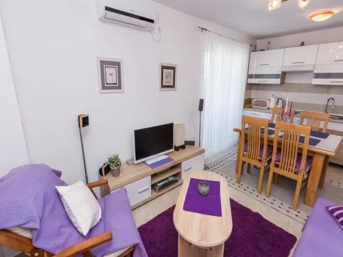 Apartment Jakov - Image 1