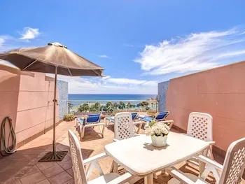 Apartamentos Litotoleo - Image 1