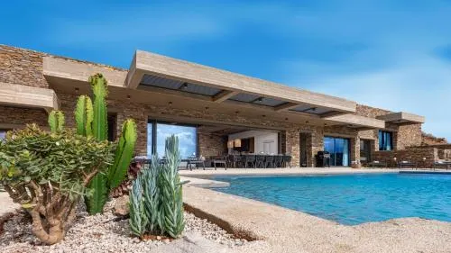 Andros Thea Luxury Villa - Image 1