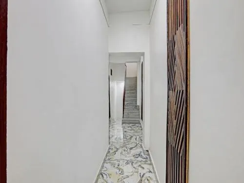 OYO Hotel Guest - Inn - Image 1